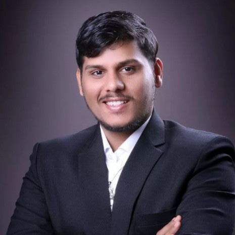 Rtr. Aman Kesarwani